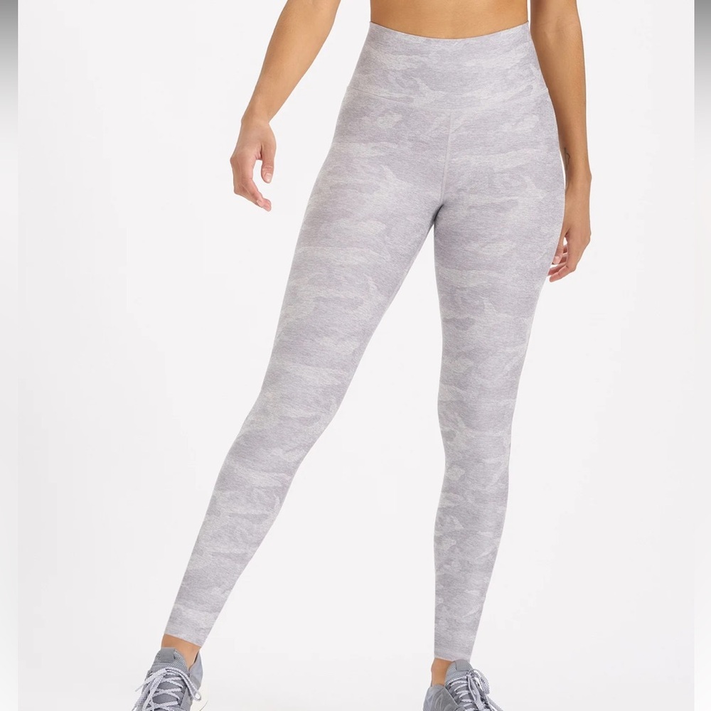 Vouri Leggings NWT